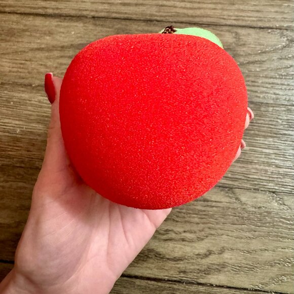 Wizard of Oz at Sphere Apple Souvenir Stress Ball  Las Vegas Sphere Exclusive - Picture 4 of 6